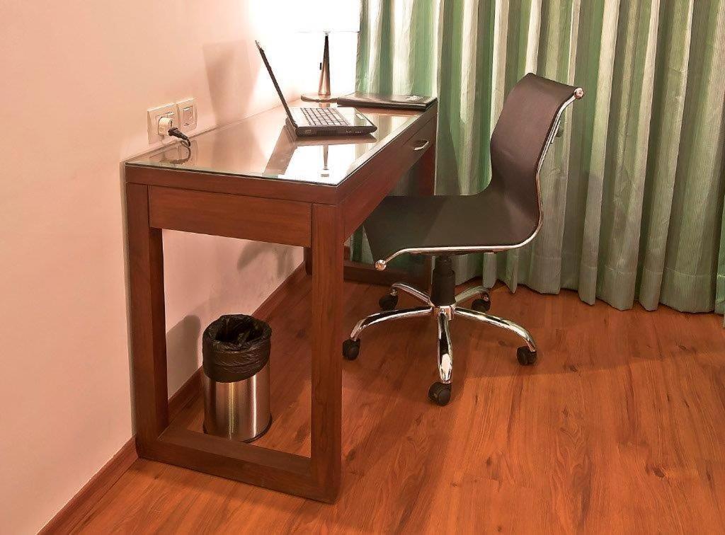 Apple Tree Hotel Gurgaon