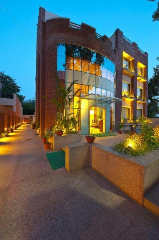 Hotel Apple Tree Gurgaon