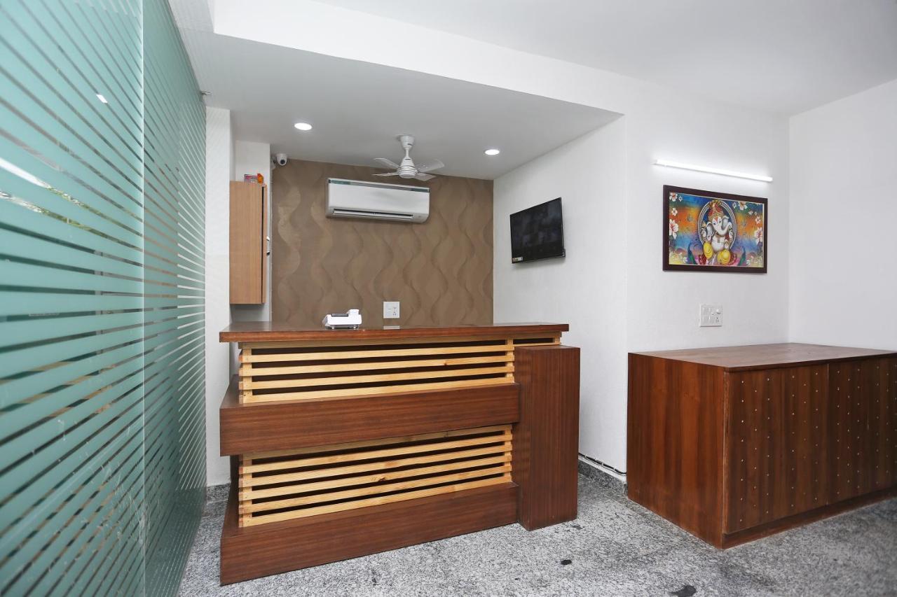 Oyo 16349 For U Hotel Gurgaon