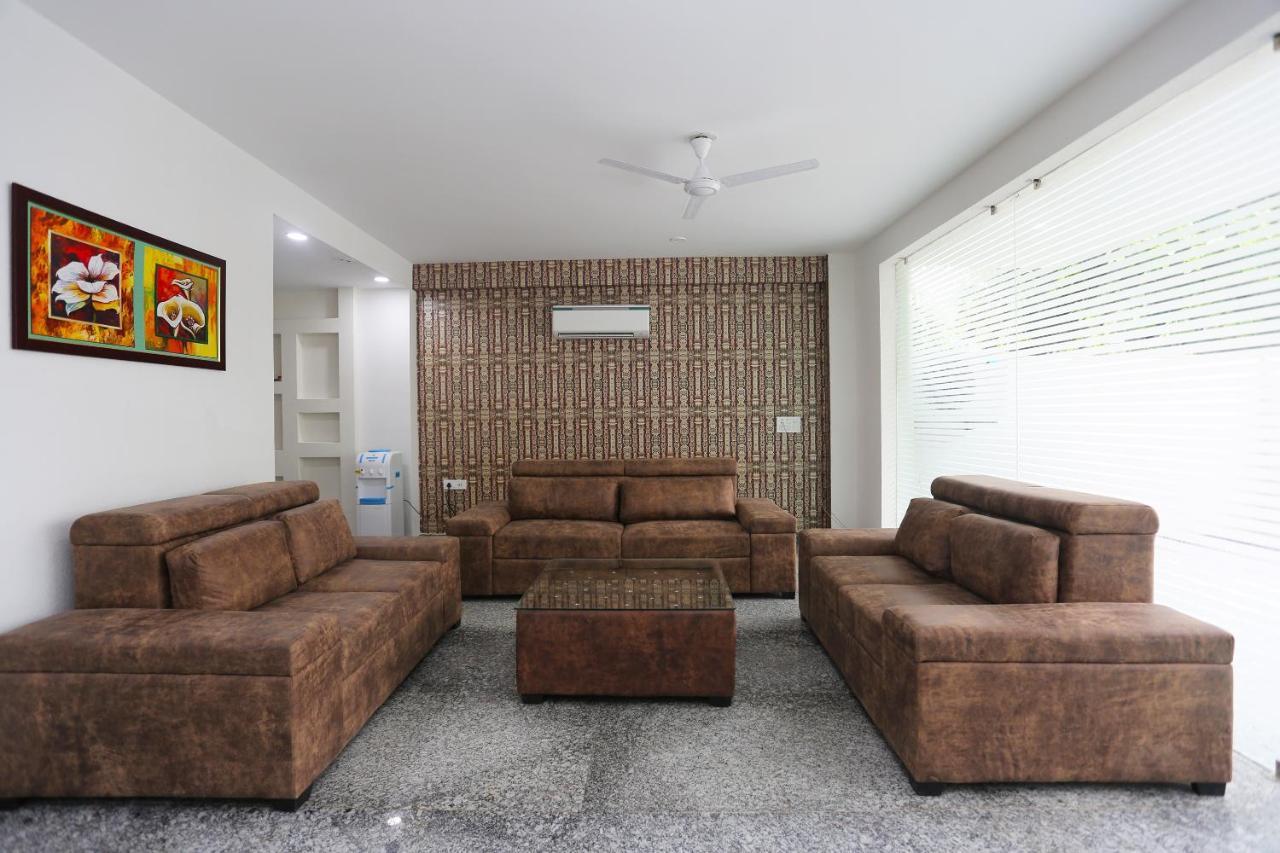 Hotel Oyo 16349 For U Gurgaon