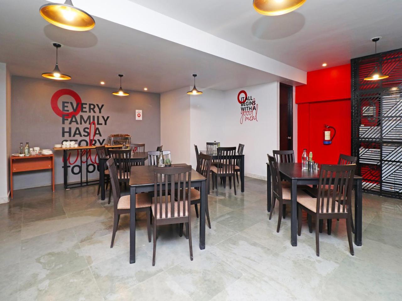 Oyo 20032 Silverkey Medanta Hotel Gurgaon