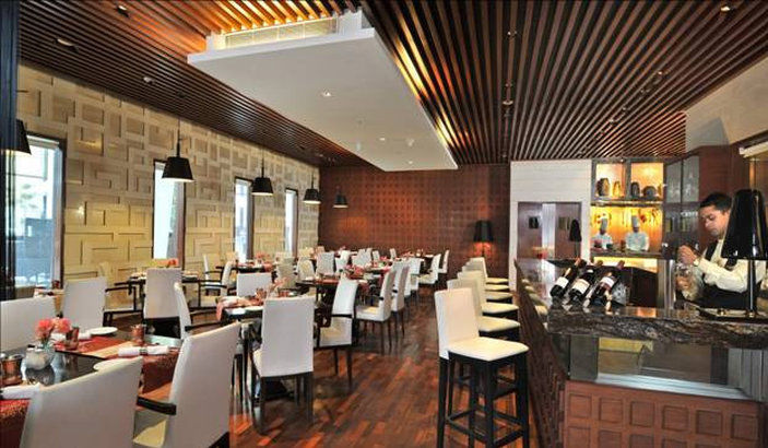 Hotel Radisson Gurugram Sohna Road Center