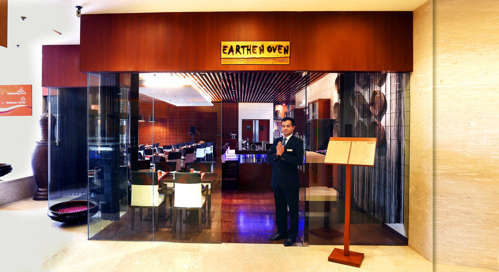 Radisson Gurugram Sohna Road Center Hotel