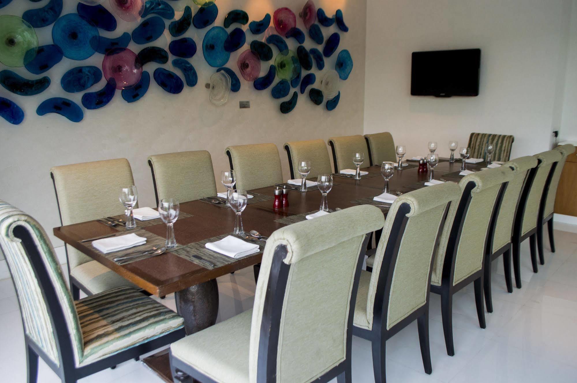Hotel Le Meridien Gurgaon, Delhi Ncr