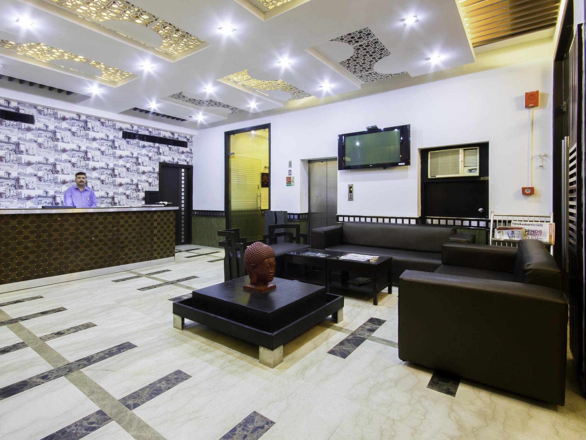 Hotel Bizzotel