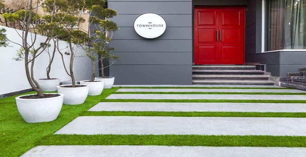 Hotel Oyo Townhouse 003 Southend Sohna Road Gurgaon