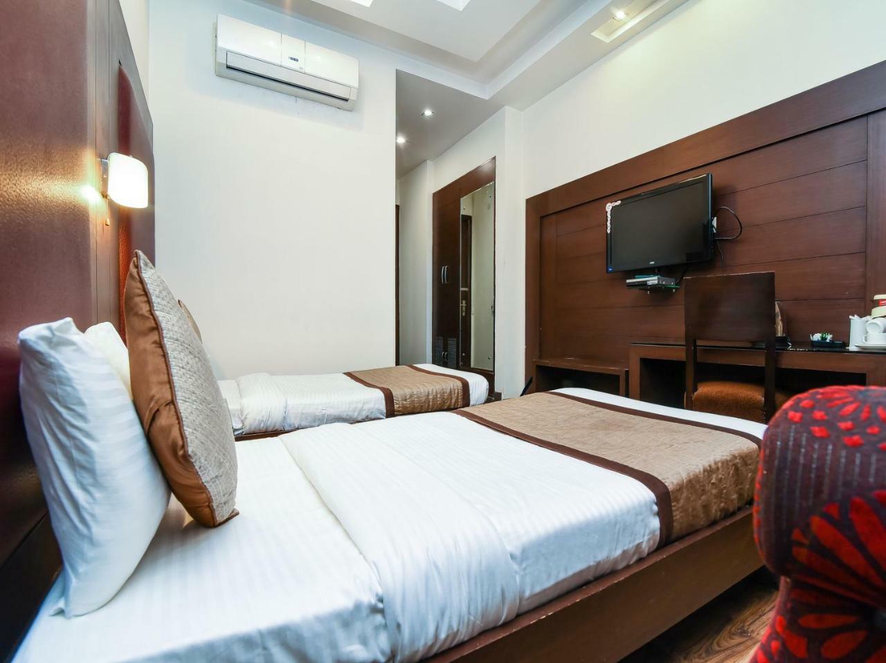Oyo 644 Haris Court 3* Gurgaon