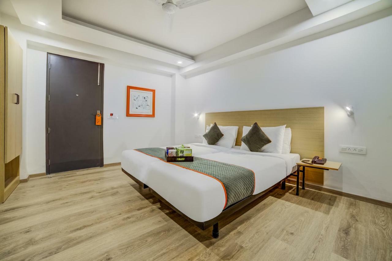 Oyo Townhouse 89 Hongkong Bazaar Gurgaon