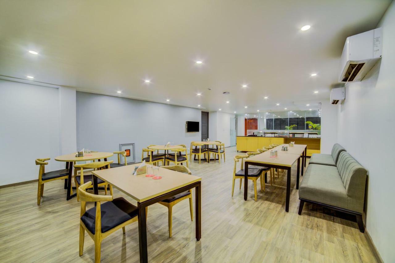 Oyo Townhouse 89 Hongkong Bazaar Hotel Gurgaon
