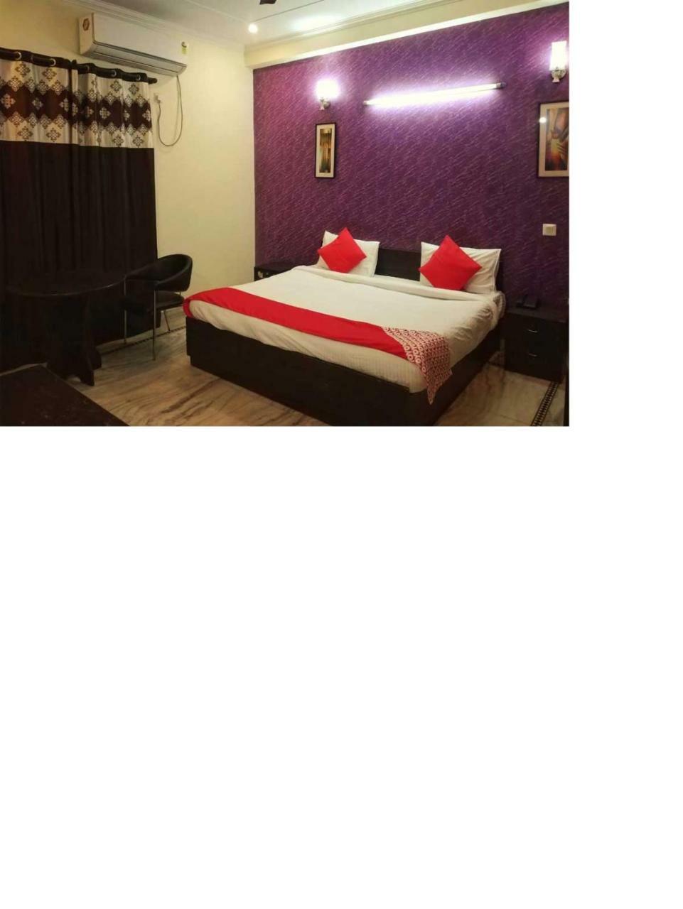 Comfort Room@kr Group Hotel Gurgaon