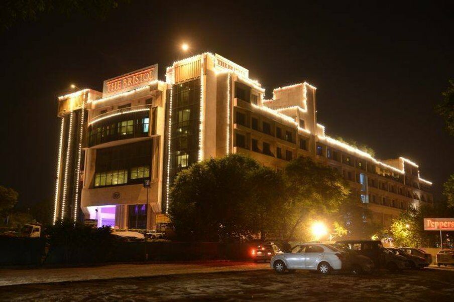 The Bristol Hotel 3*