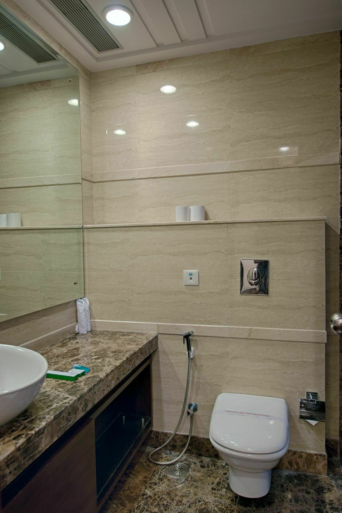 Stately Nh8 Hotel