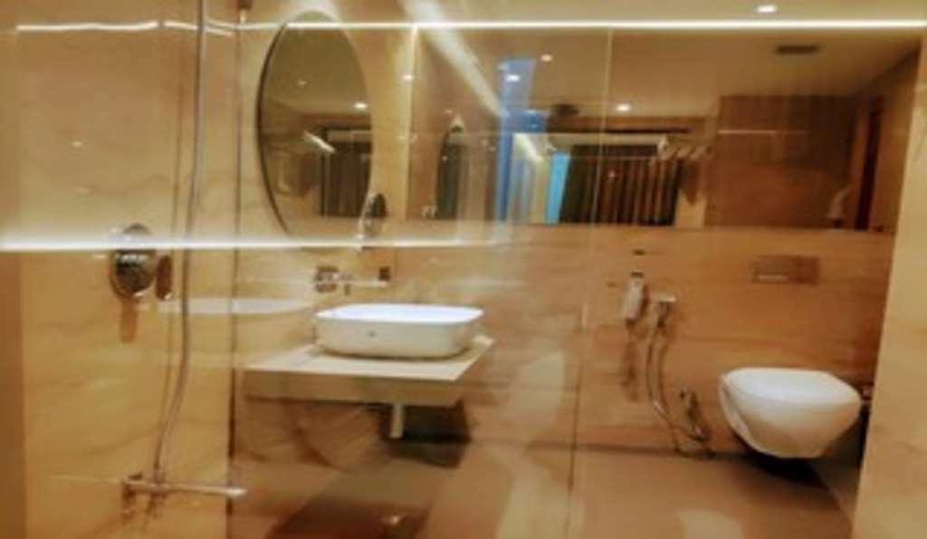 Hotel Nemesia Center - Gurugram, Sector 29 4*