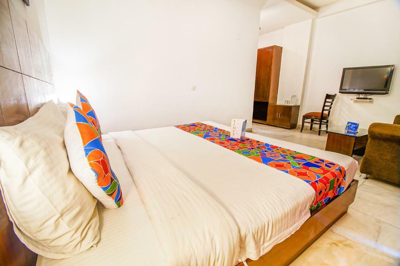 Fabhotel Mulberry Retreat Sushant Lok Gurgaon