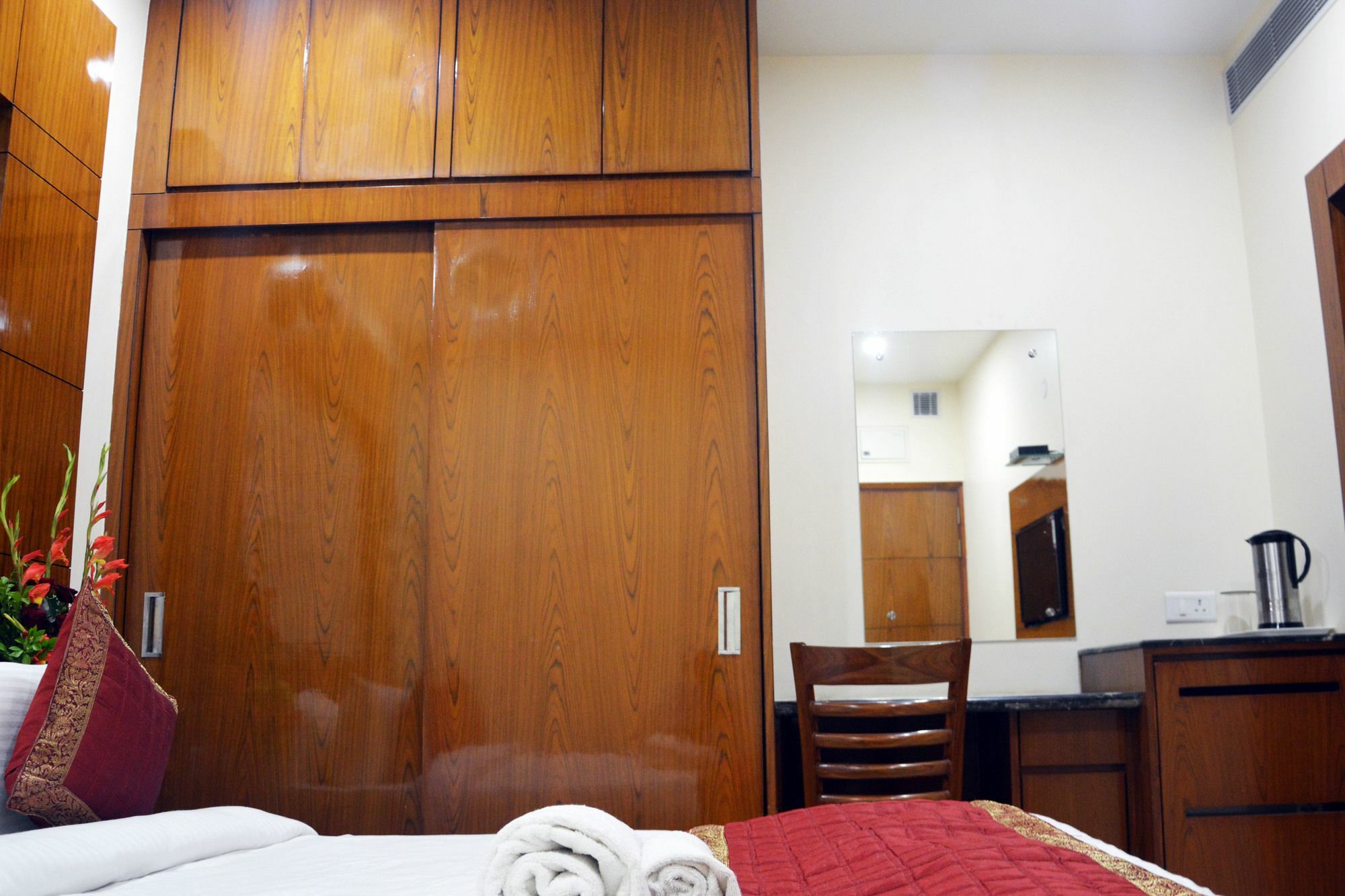 Hotel Trinity Corporate Udyog Vihar