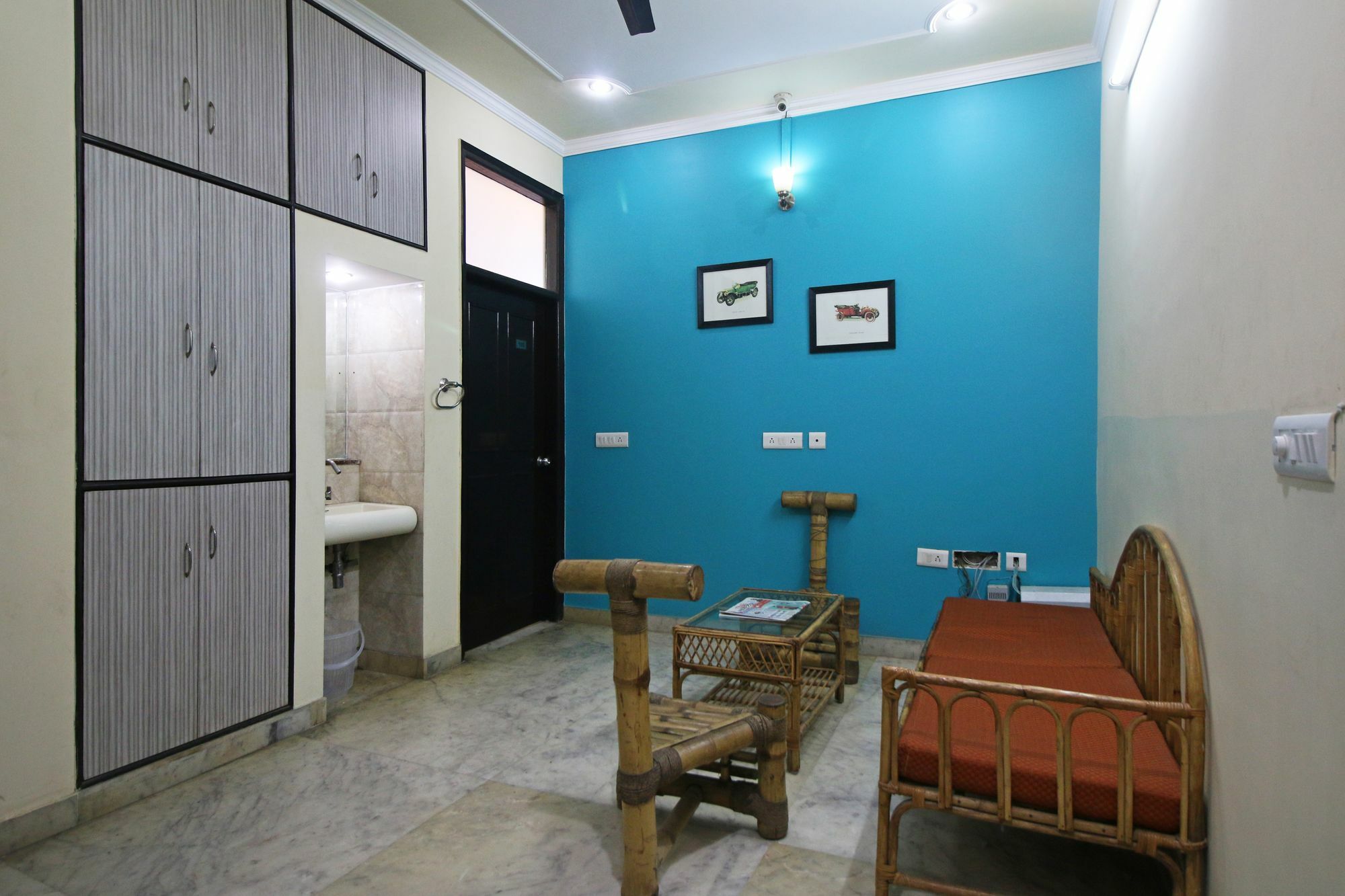 Hotel Oyo 7967 Near Medanta Gurgaon