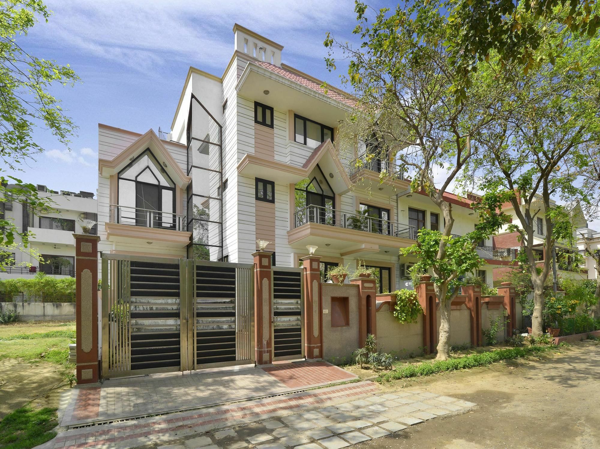 Oyo 11291 Atlantis Gurgaon