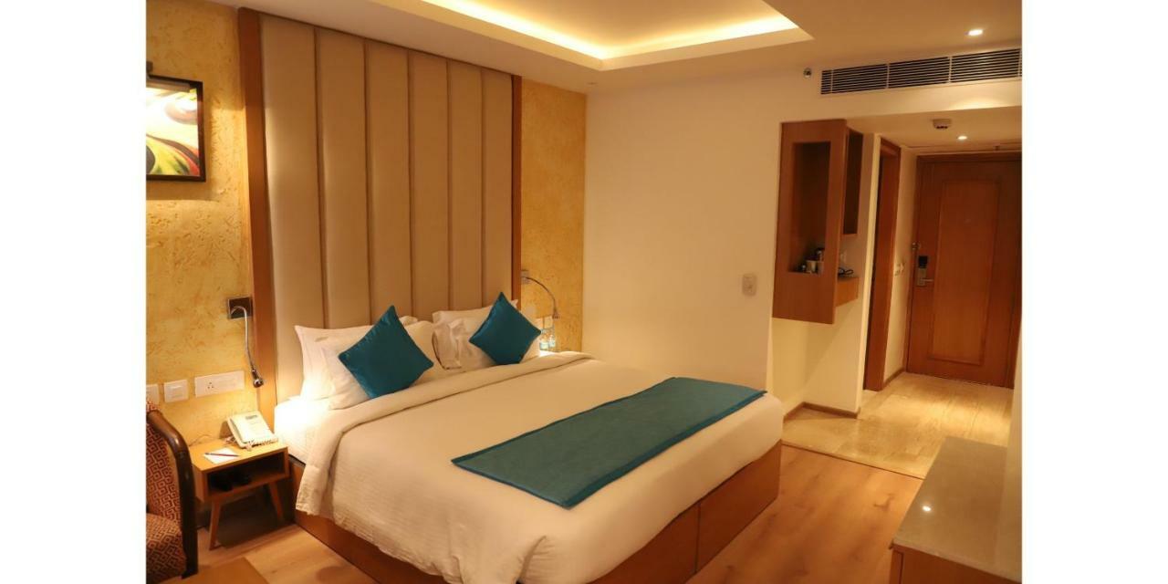 Hotel Nemesia Center - Gurugram, Sector 29 Gurgaon