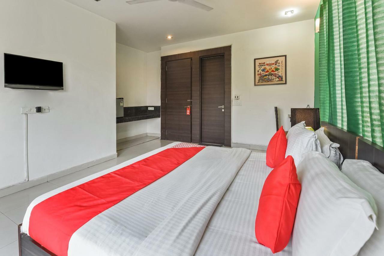 Oyo Flagship 387 Moulsari Avenue Gurgaon