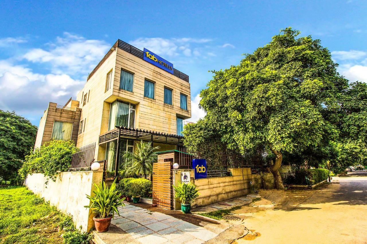 Hotel Fabhotel Raj Darbar