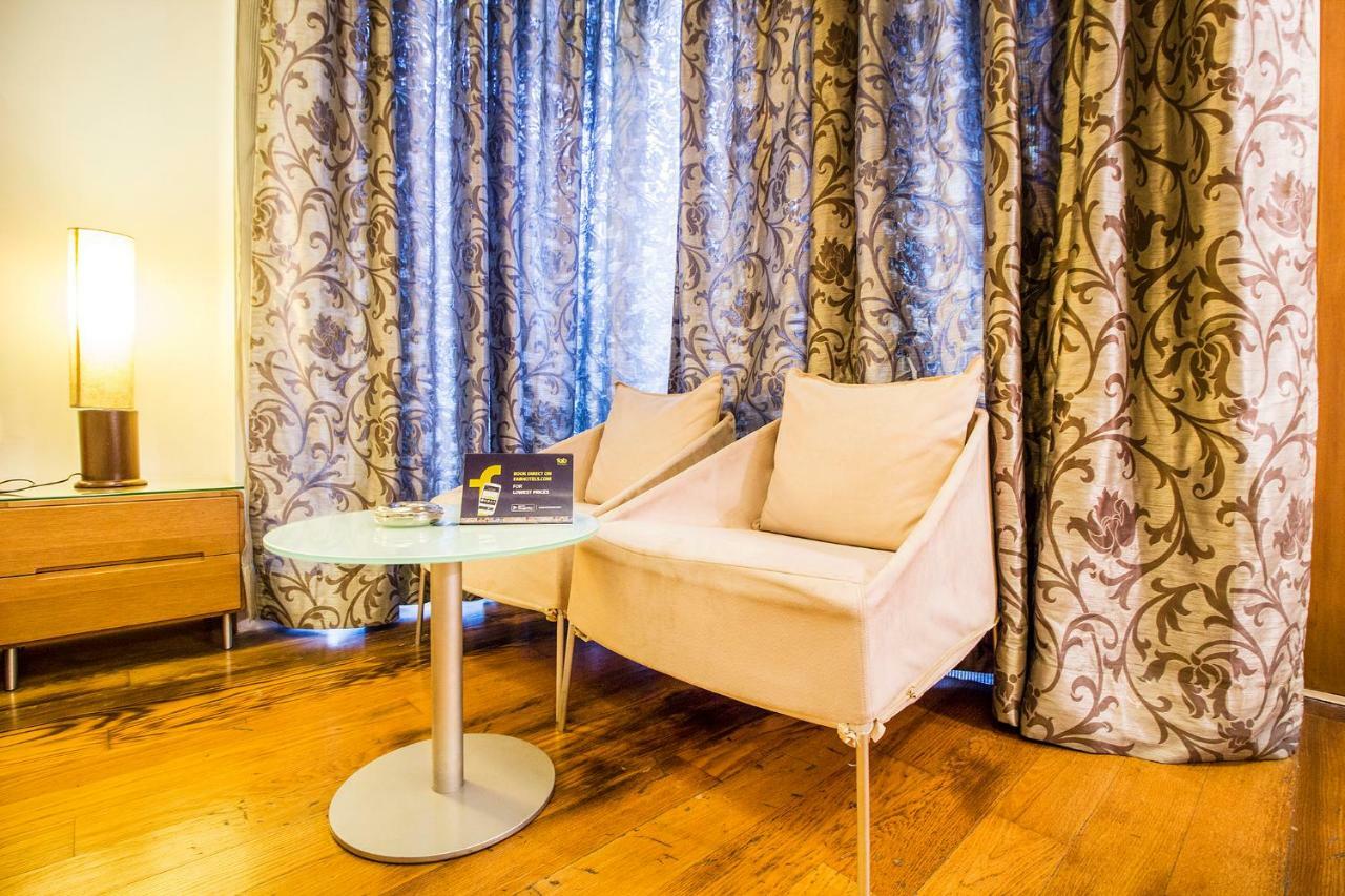 Fabhotel Raj Darbar