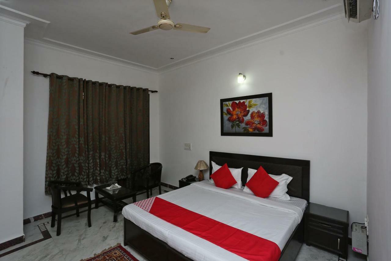 Capital O 36121 The Dream Residency 3* Gurgaon