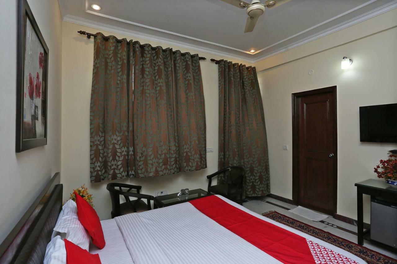 Capital O 36121 The Dream Residency 3* Gurgaon