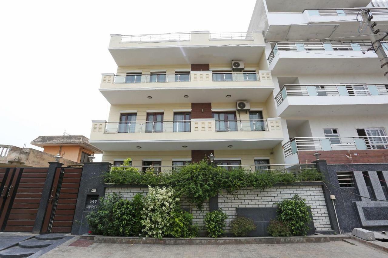 Capital O 36121 The Dream Residency Gurgaon