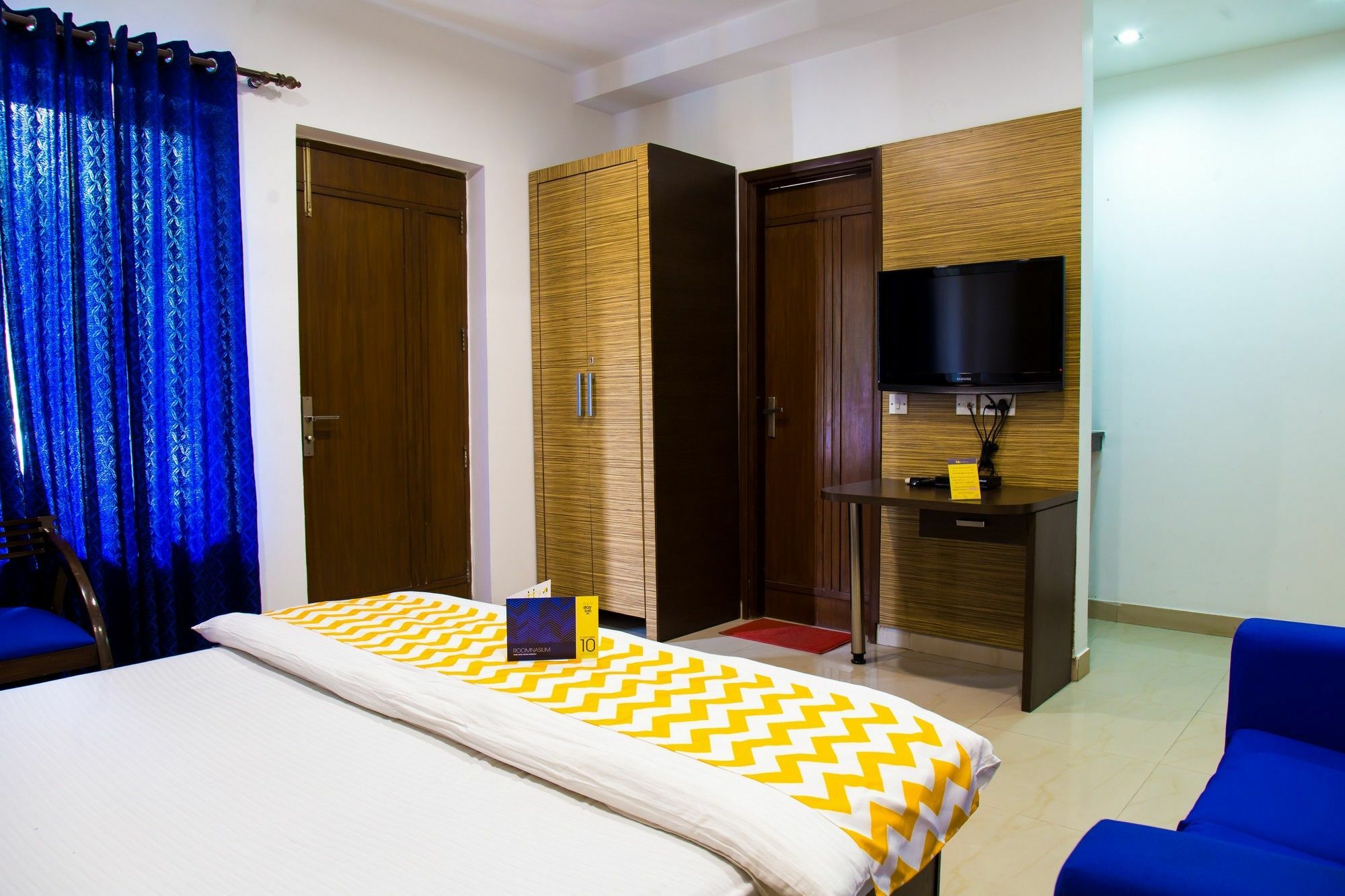 Hotel Fabhotel The Residency Dlf Galleria Gurgaon