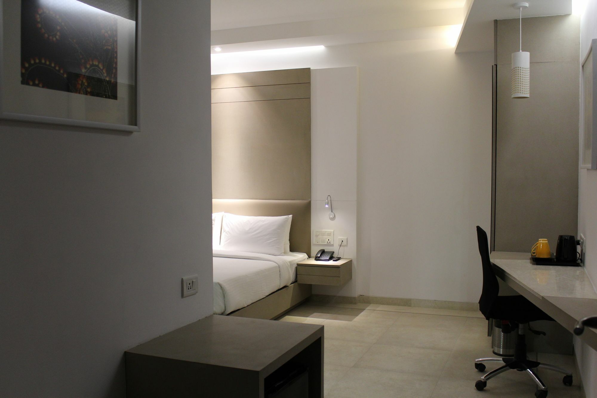 Keys Lite By Lemon Tree Hotels, Mayfield, Hotel Gurgaon