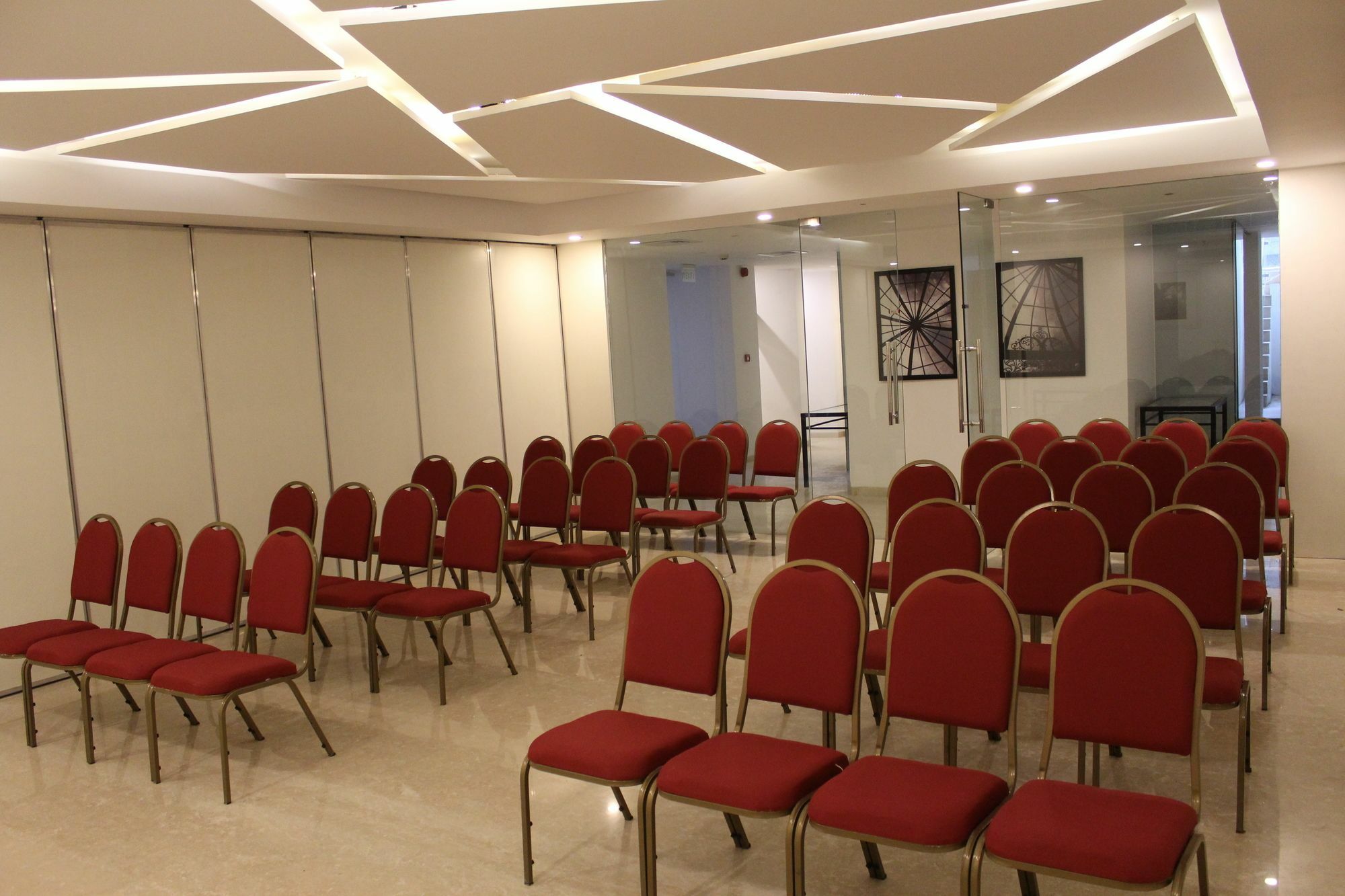 Keys Lite By Lemon Tree Hotels, Mayfield, Hotel 3*