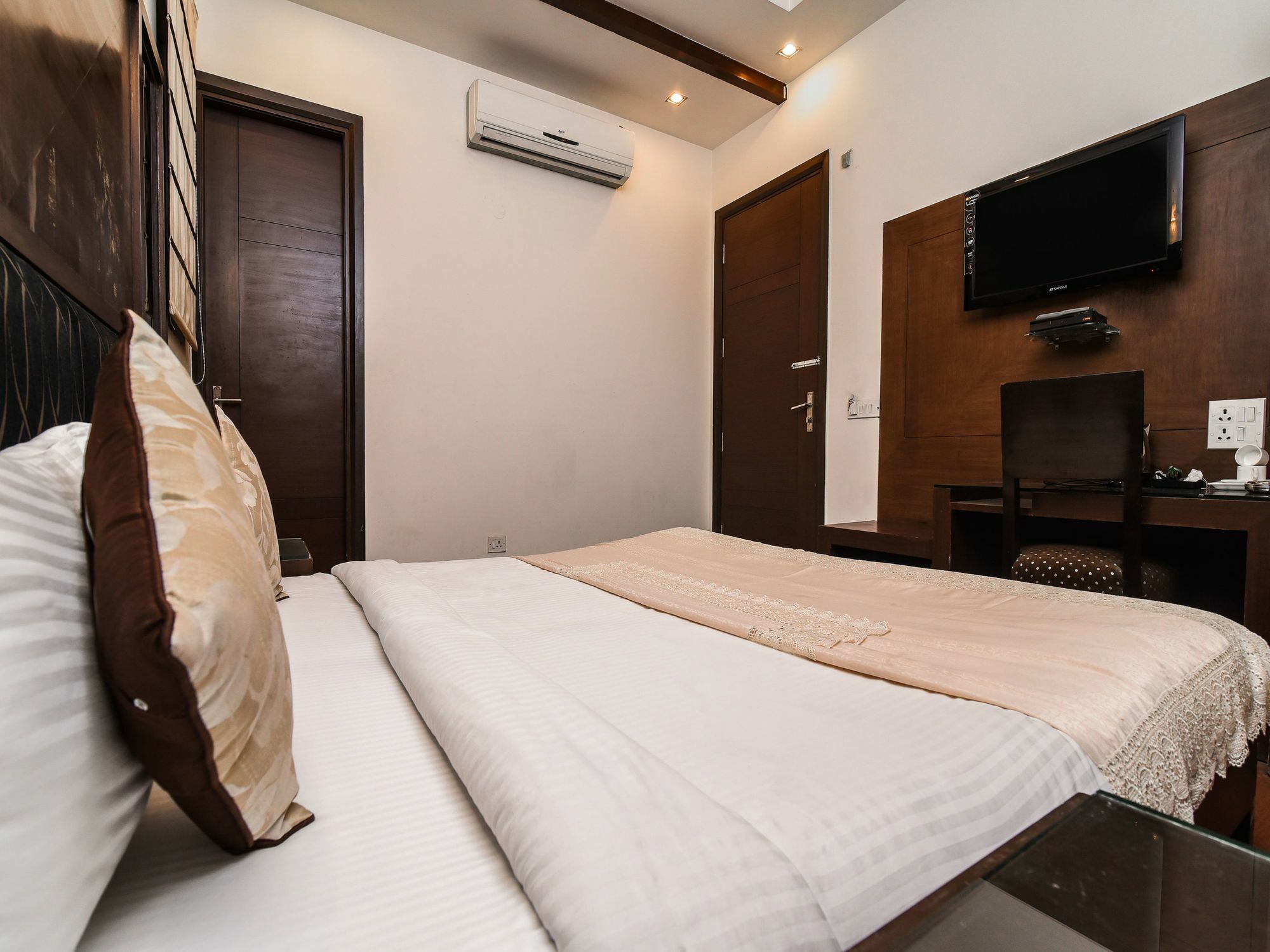 Hotel Oyo 644 Haris Court