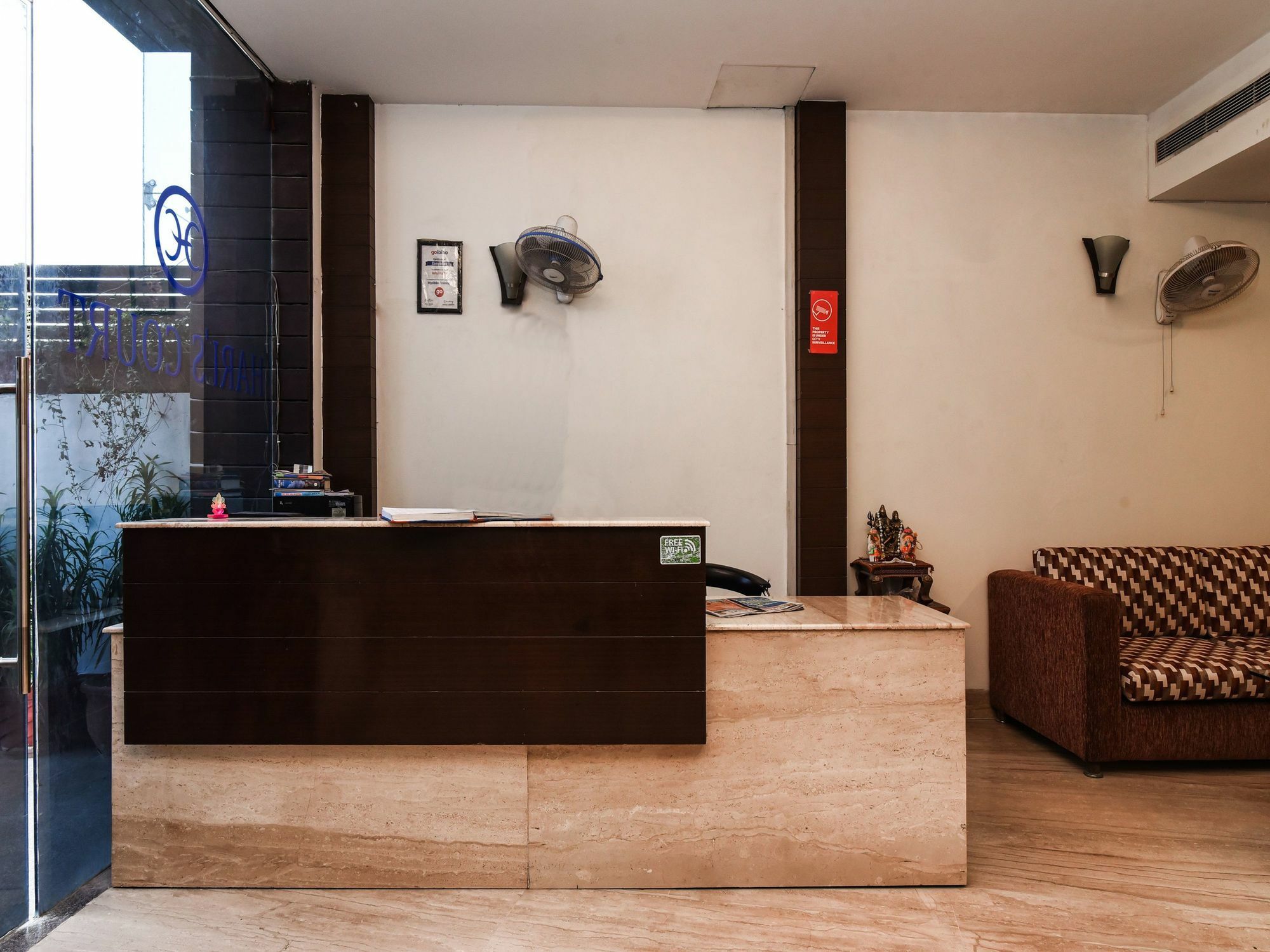 Hotel Oyo 644 Haris Court Gurgaon