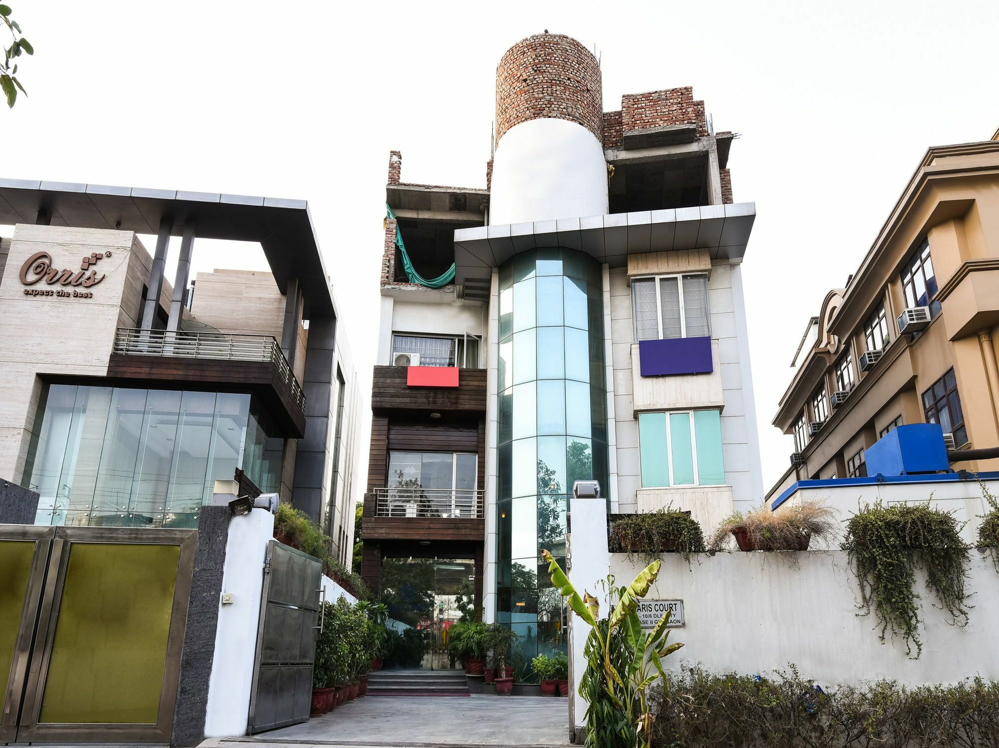 Oyo 644 Haris Court 3*