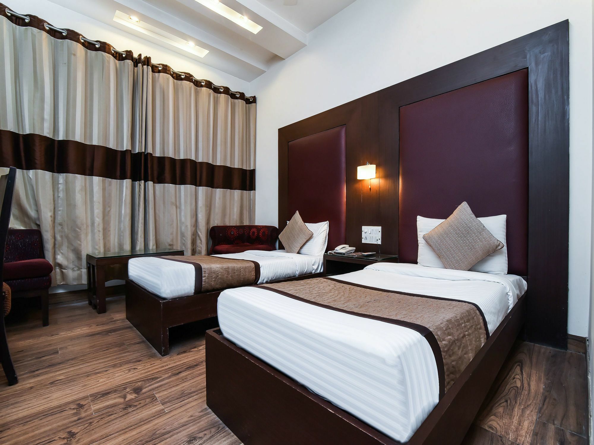 Hotel Oyo 644 Haris Court Gurgaon