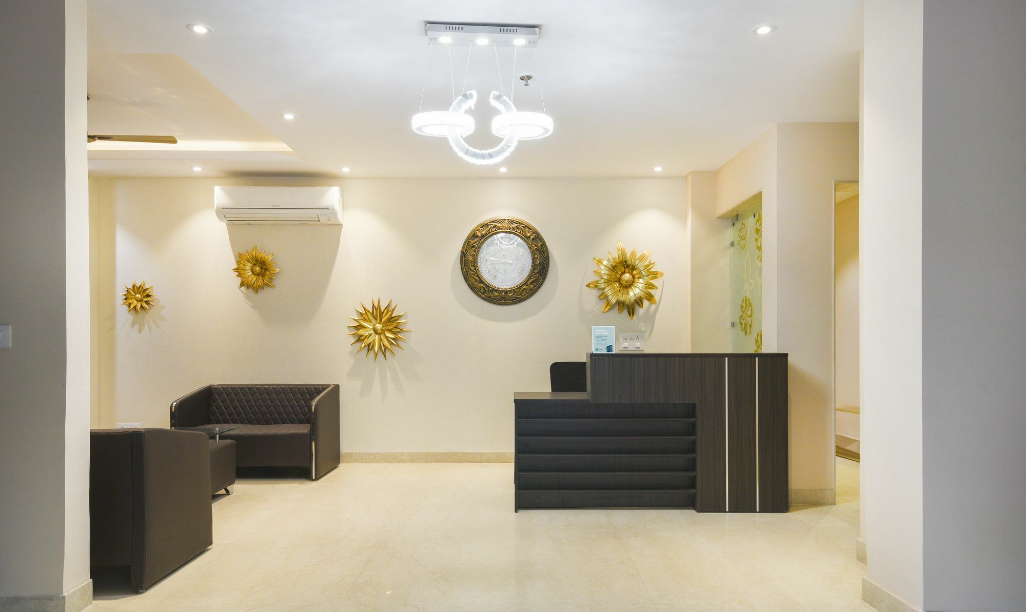 Treebo Iffco Chowk 3* Gurgaon