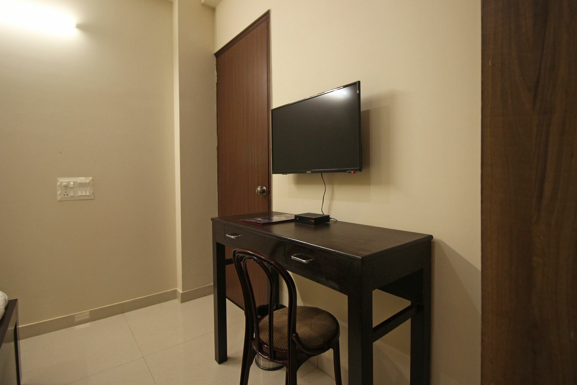 Hotel Oyo 7530 Sector 57 3*