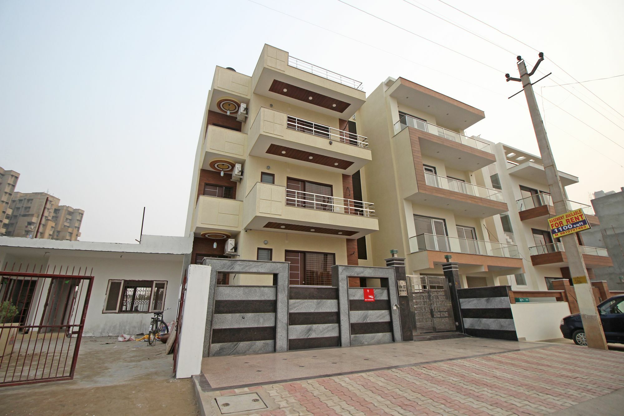 Hotel Oyo 7530 Sector 57 3*