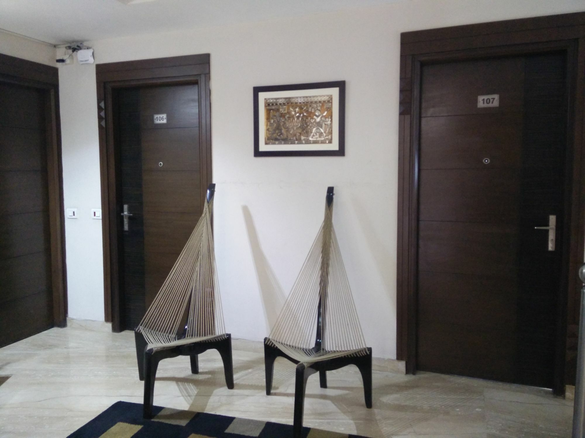 Guest house Enkay Residency M-block Cyber 3*