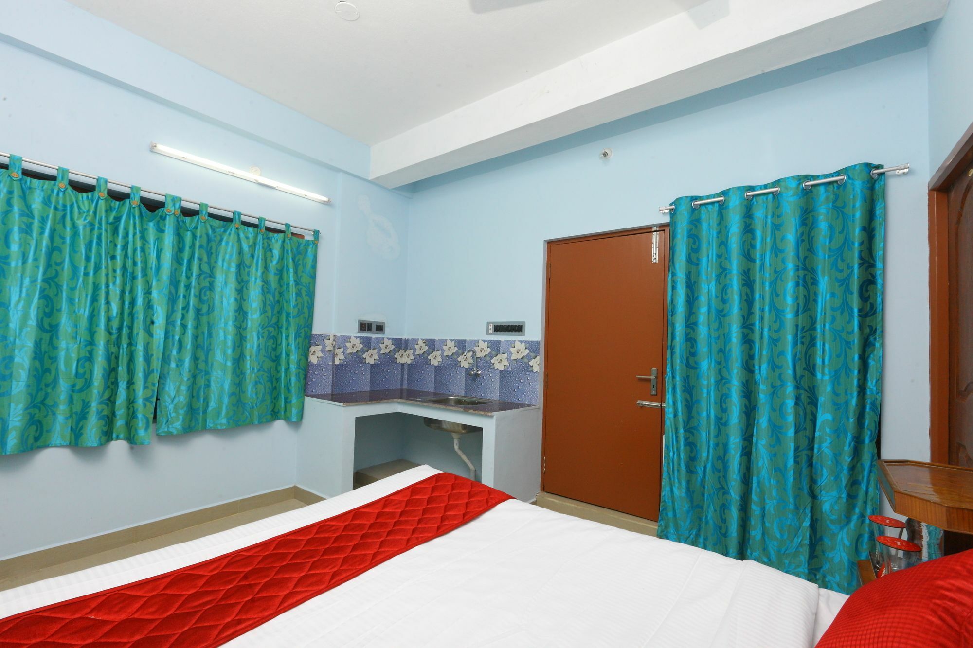 Vagmi Hotel 3*