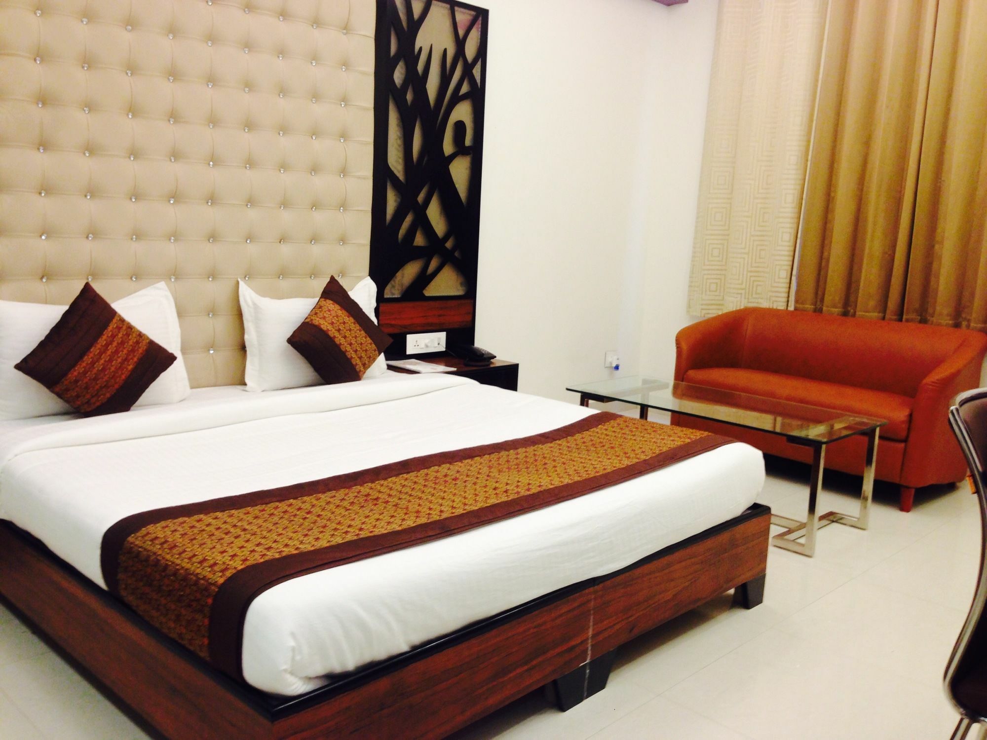 Hotel Sai Village Gurgaon
