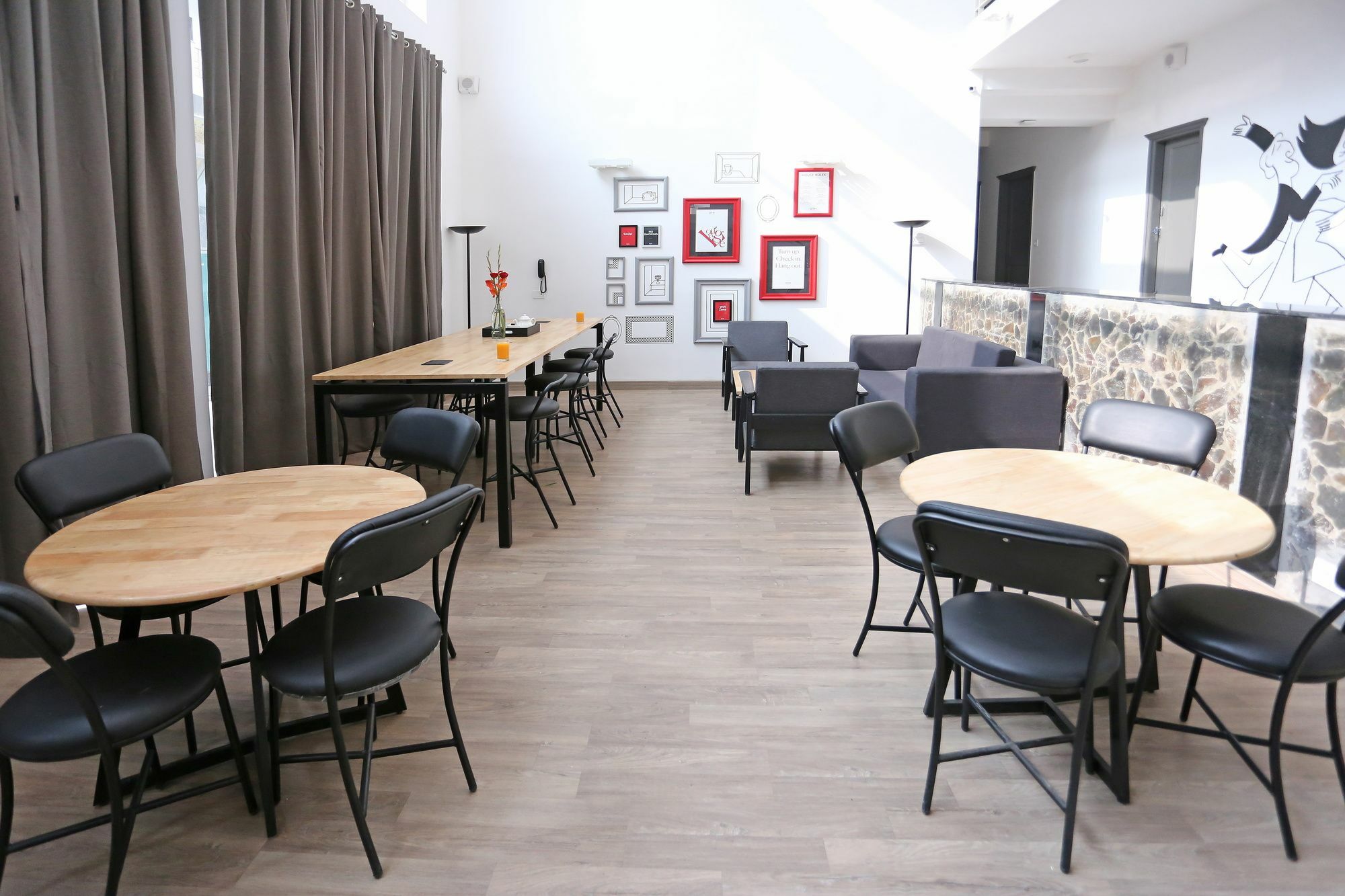 Oyo Townhouse 20 Huda Metro South 1 Hotel 3*