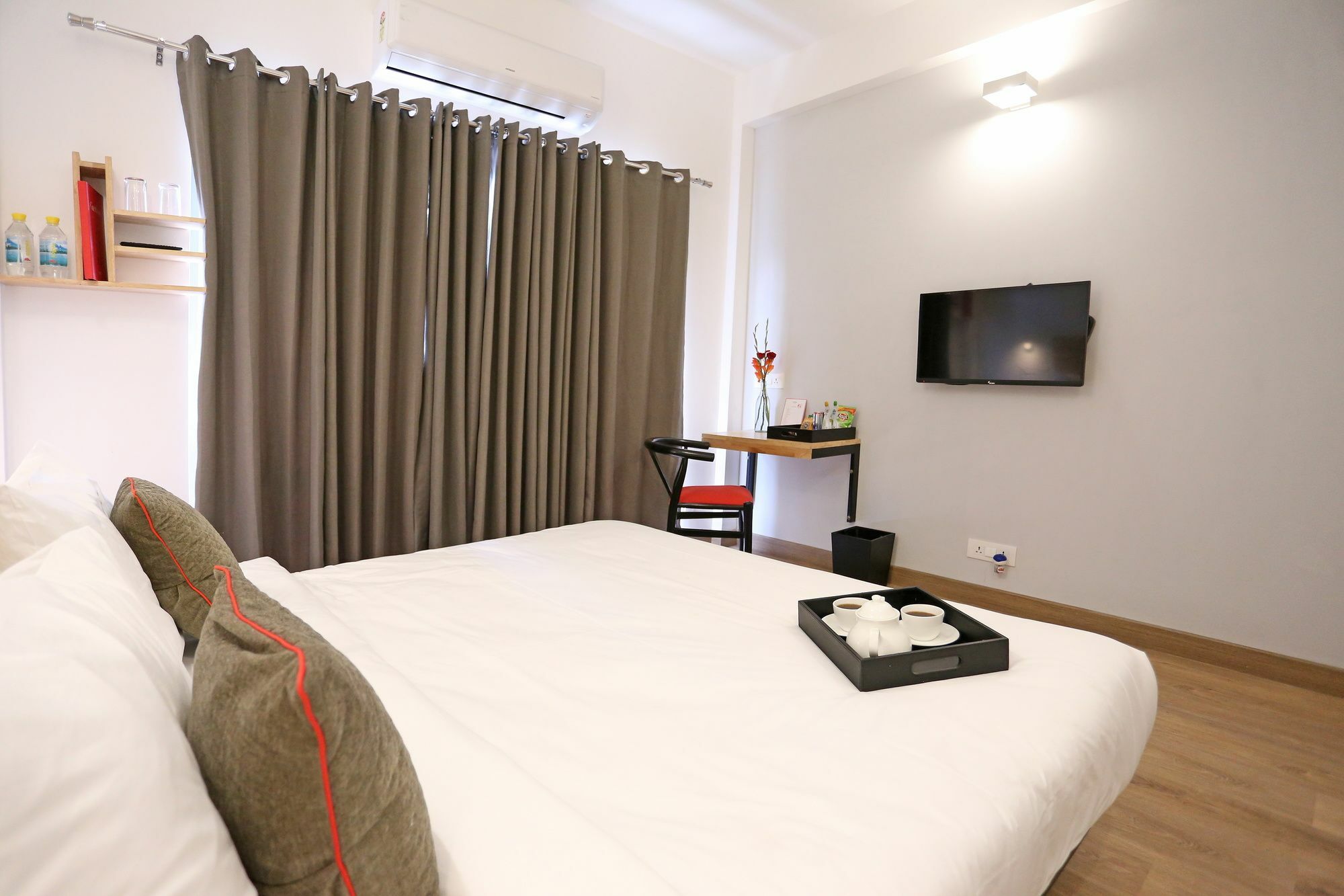 Oyo Townhouse 20 Huda Metro South 1 Hotel