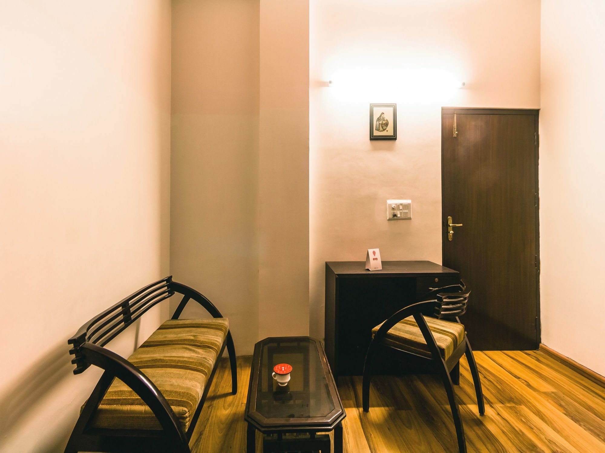 Hotel Oyo 3650 View Brothers 3*