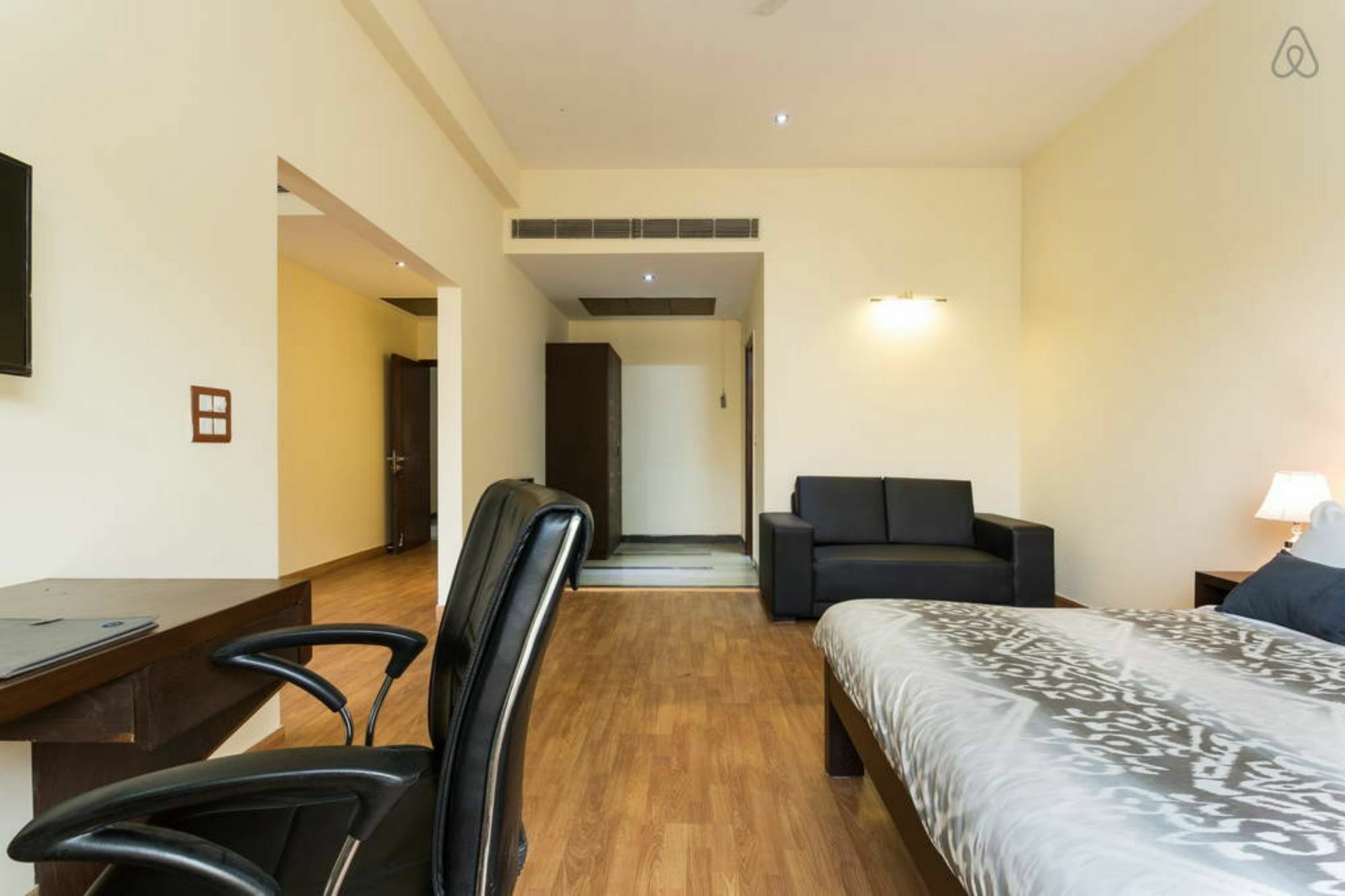 Guest house Perch Arbor-golf Course Road 3*
