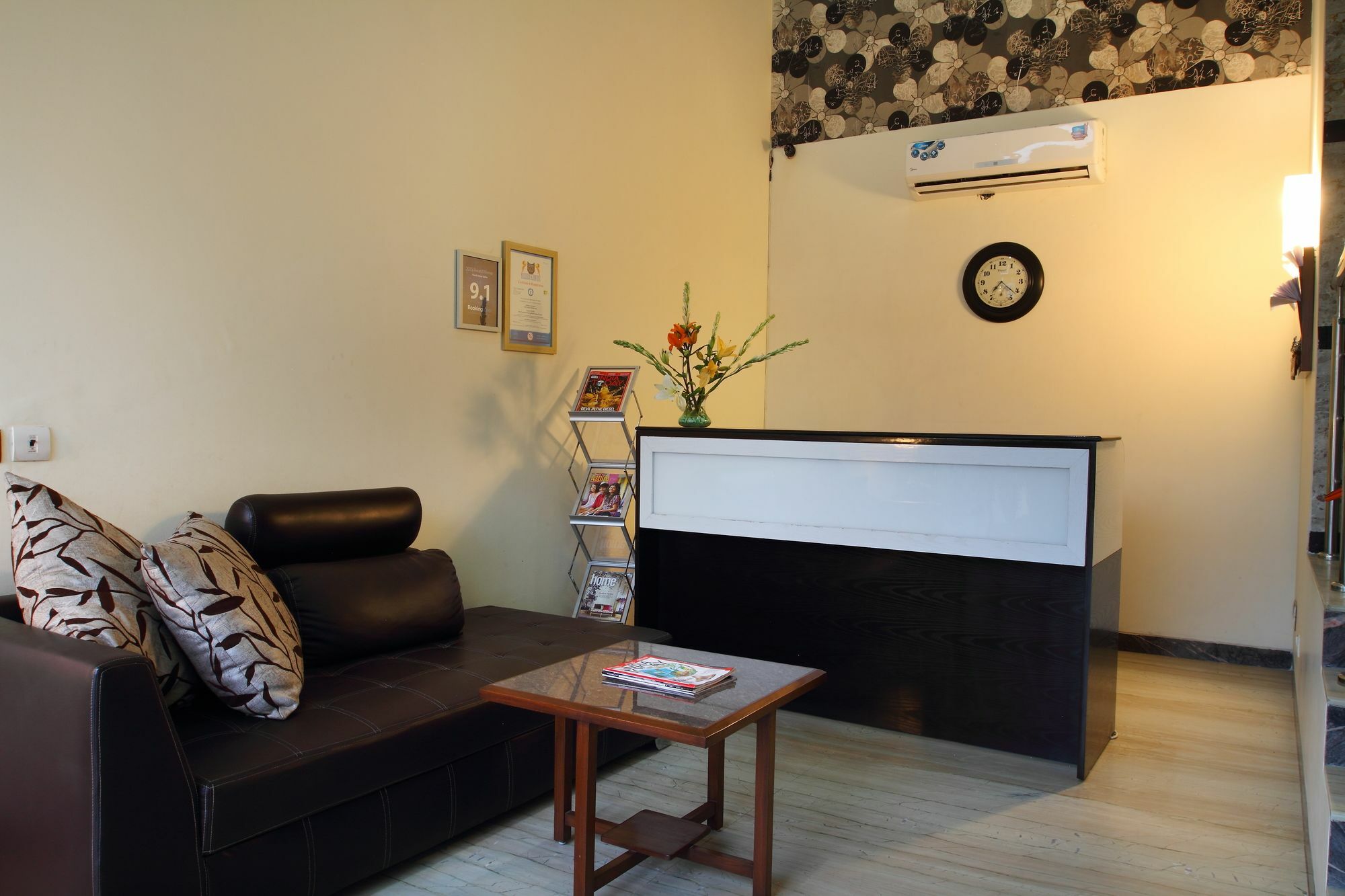 Guest house Perch Arbor-golf Course Road 3*