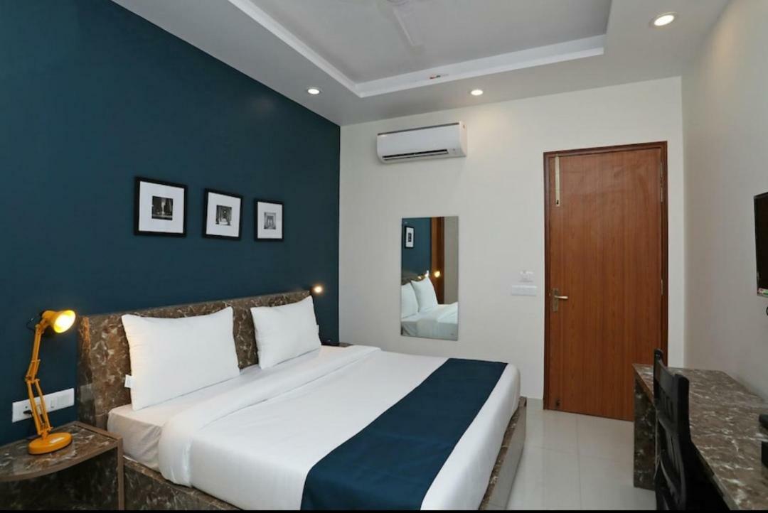 Hotel Galaxy