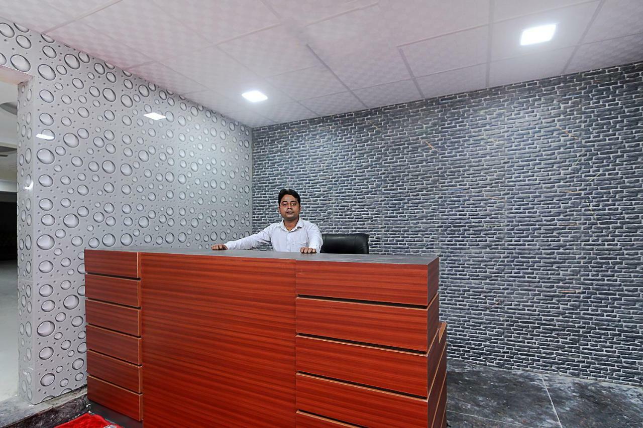 Oyo 16953 The Grace Residency Hotel