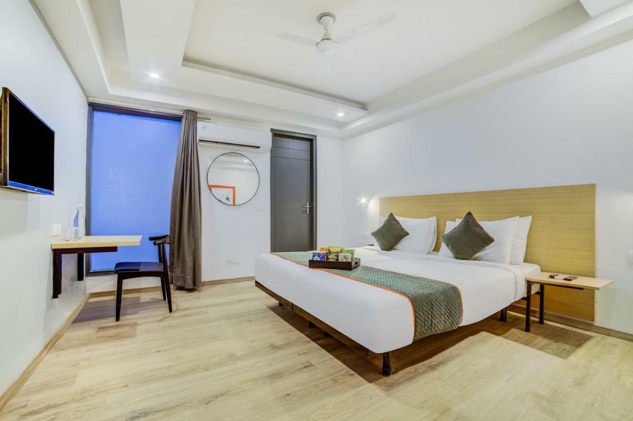 Hotel Oyo Townhouse 89 Hongkong Bazaar Gurgaon