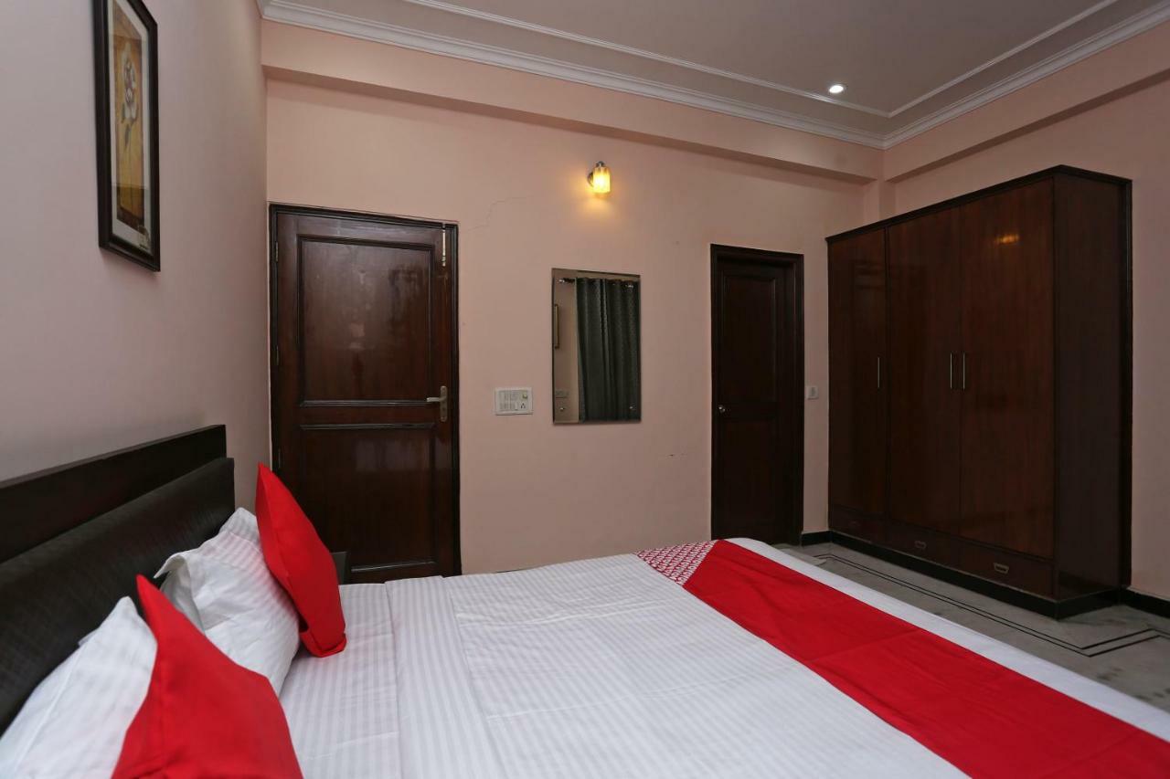 Capital O 36121 The Dream Residency Hotel